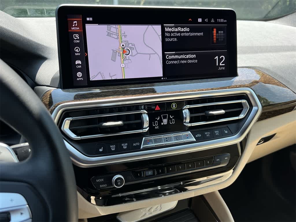 Thumbnail: 2022 BMW X4 - 24