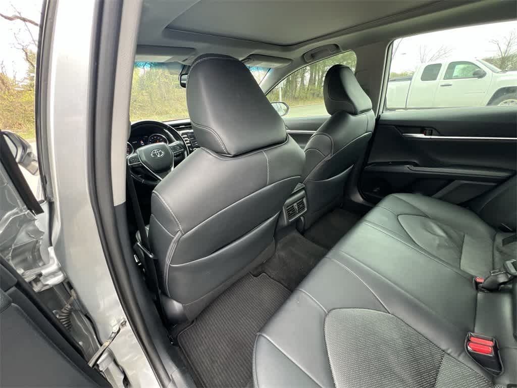 Thumbnail: 2019 Toyota Camry - 20