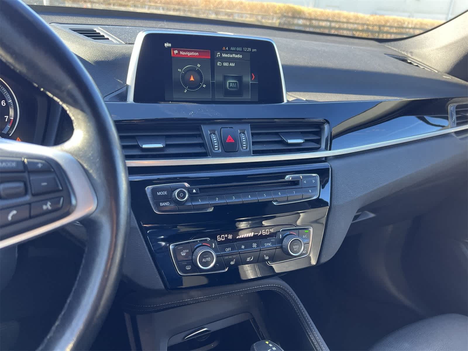 Thumbnail: 2018 BMW X1 - 24