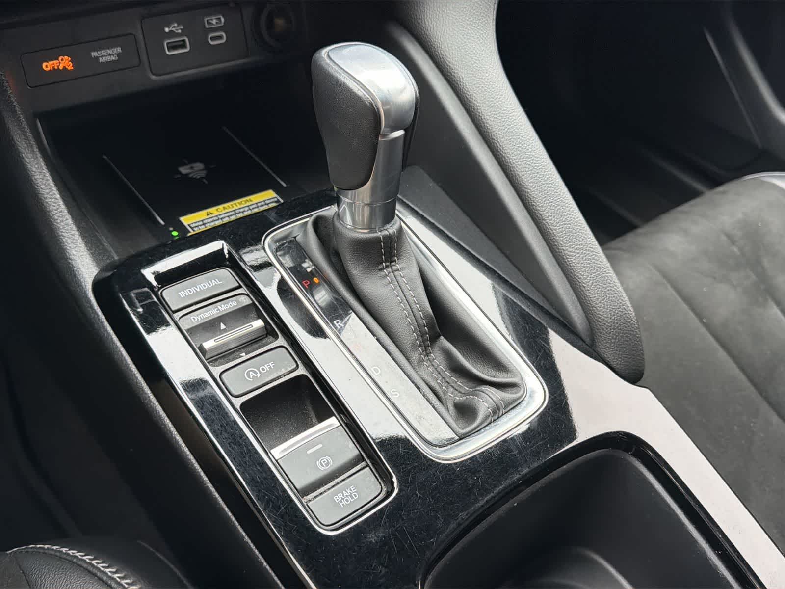 Thumbnail: 2024 Acura Integra - 25