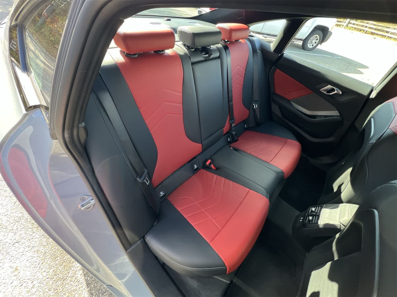 Thumbnail: 2025 BMW 2 Series - 21