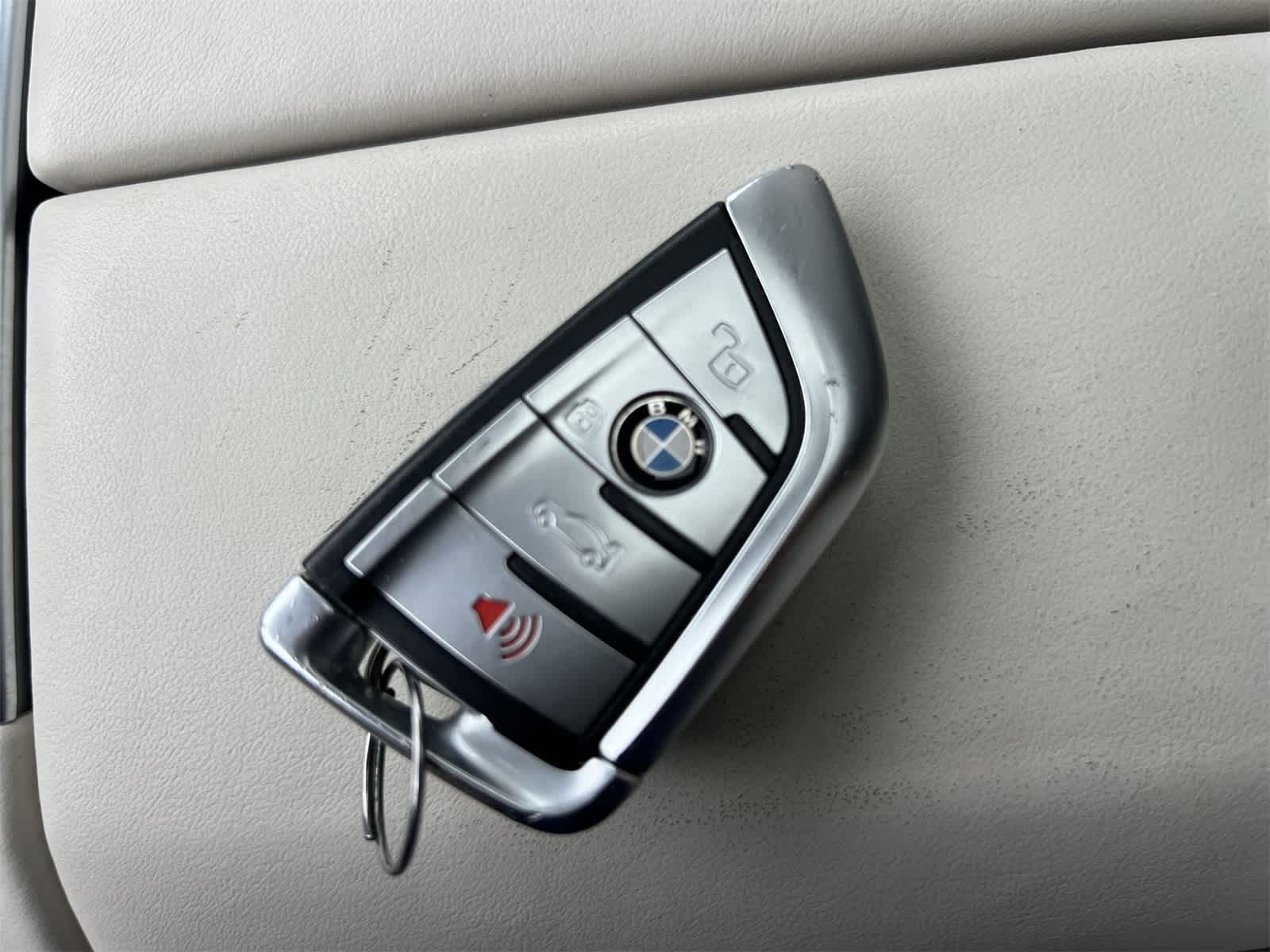 Thumbnail: 2020 BMW X6 - 28