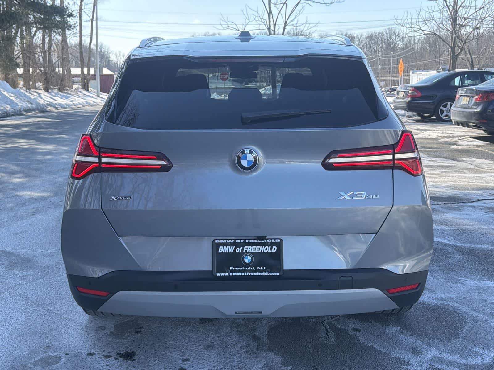 Thumbnail: 2025 BMW X3 - 13