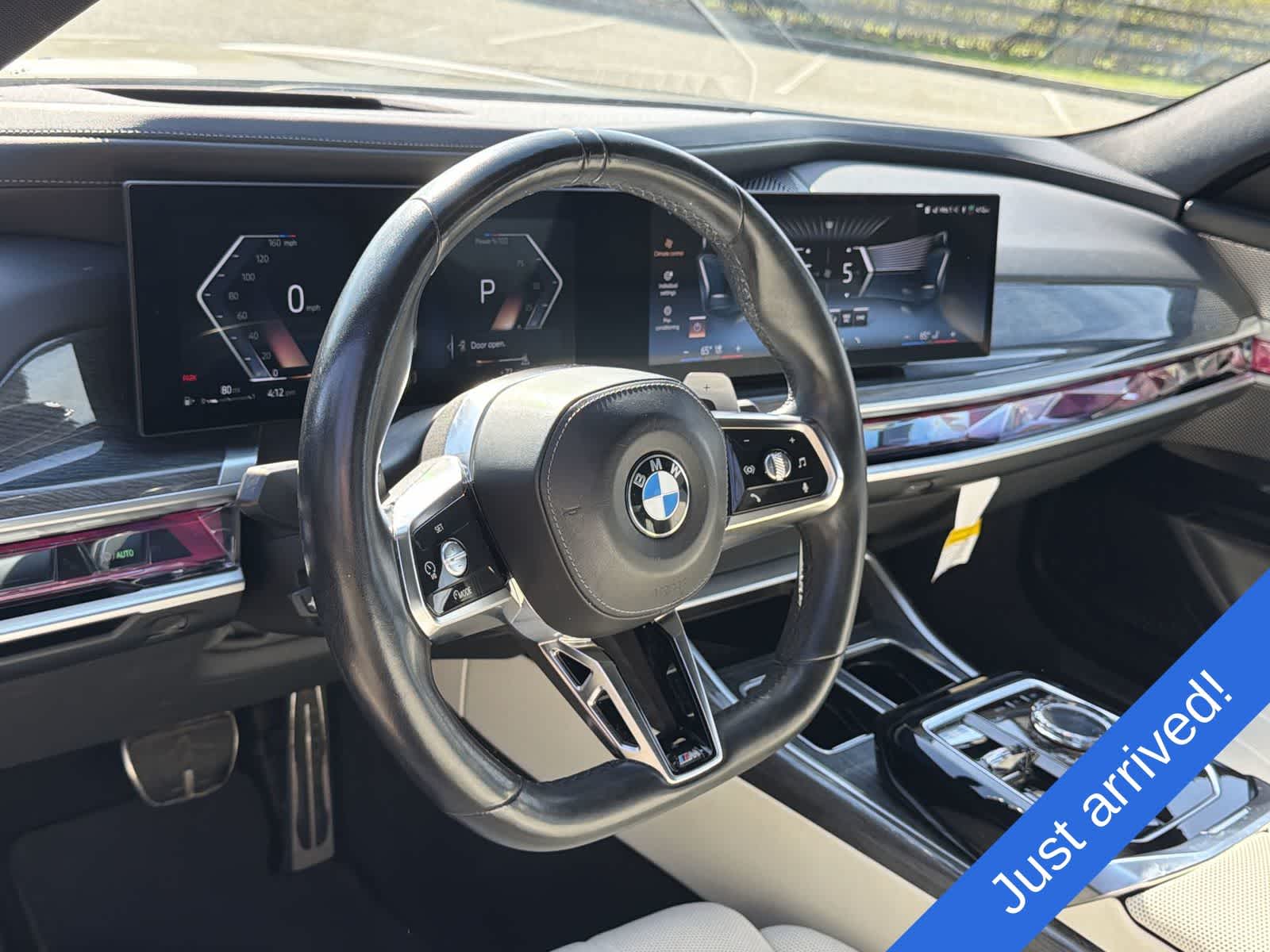 Thumbnail: 2023 BMW 7 Series - 23