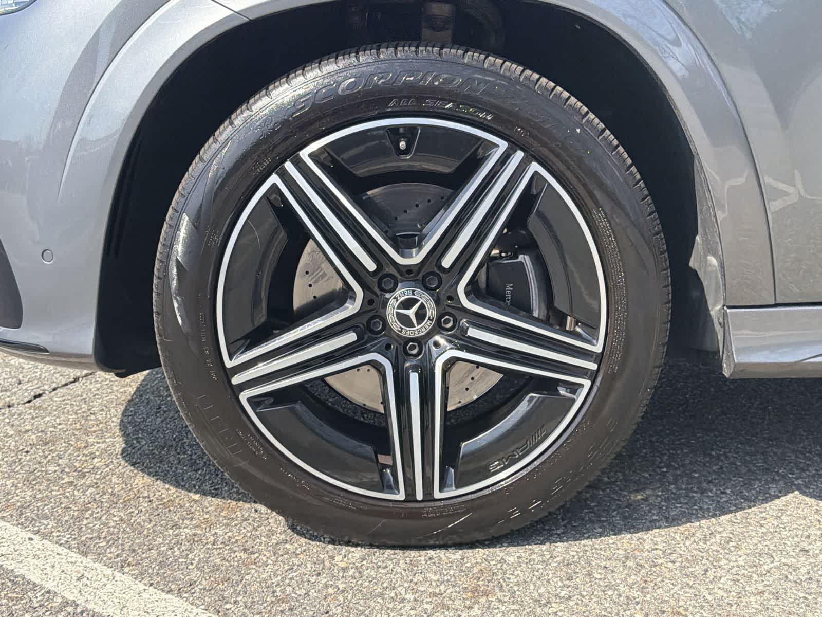 Thumbnail: 2024 Mercedes-Benz GLE - 16