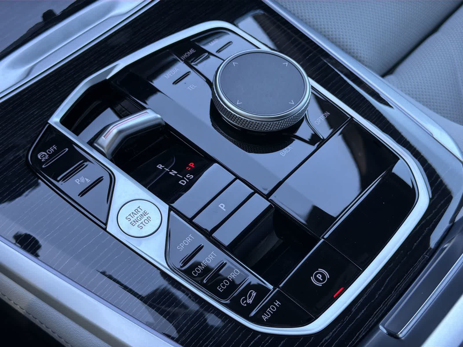Thumbnail: 2024 BMW X5 - 24