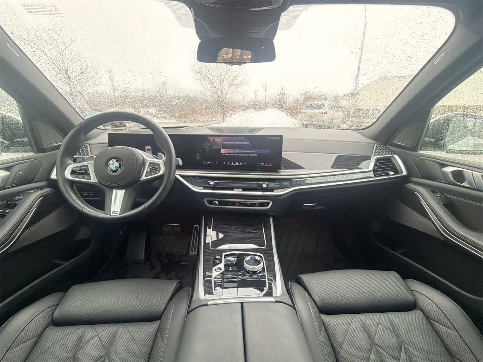 Thumbnail: 2025 BMW X5 - 18