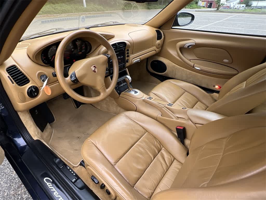 Thumbnail: 2003 Porsche 911 - 10