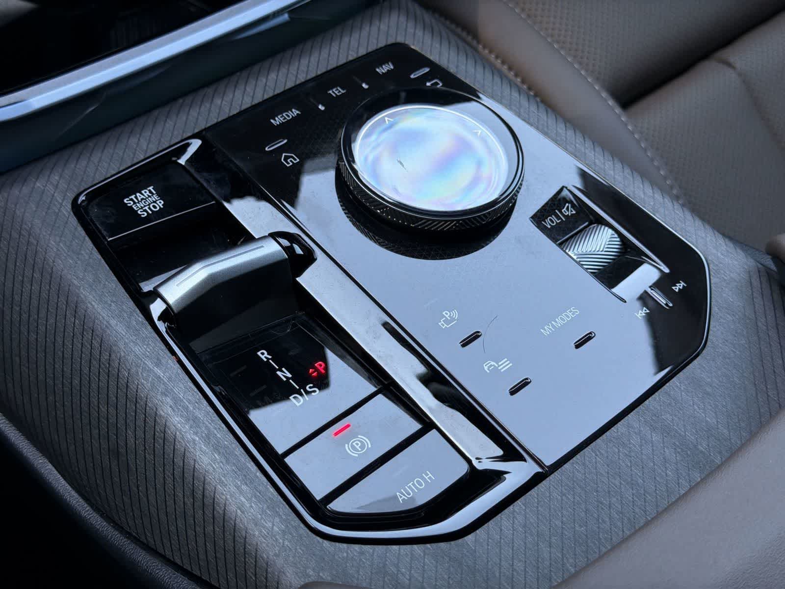 Thumbnail: 2026 BMW X3 - 25
