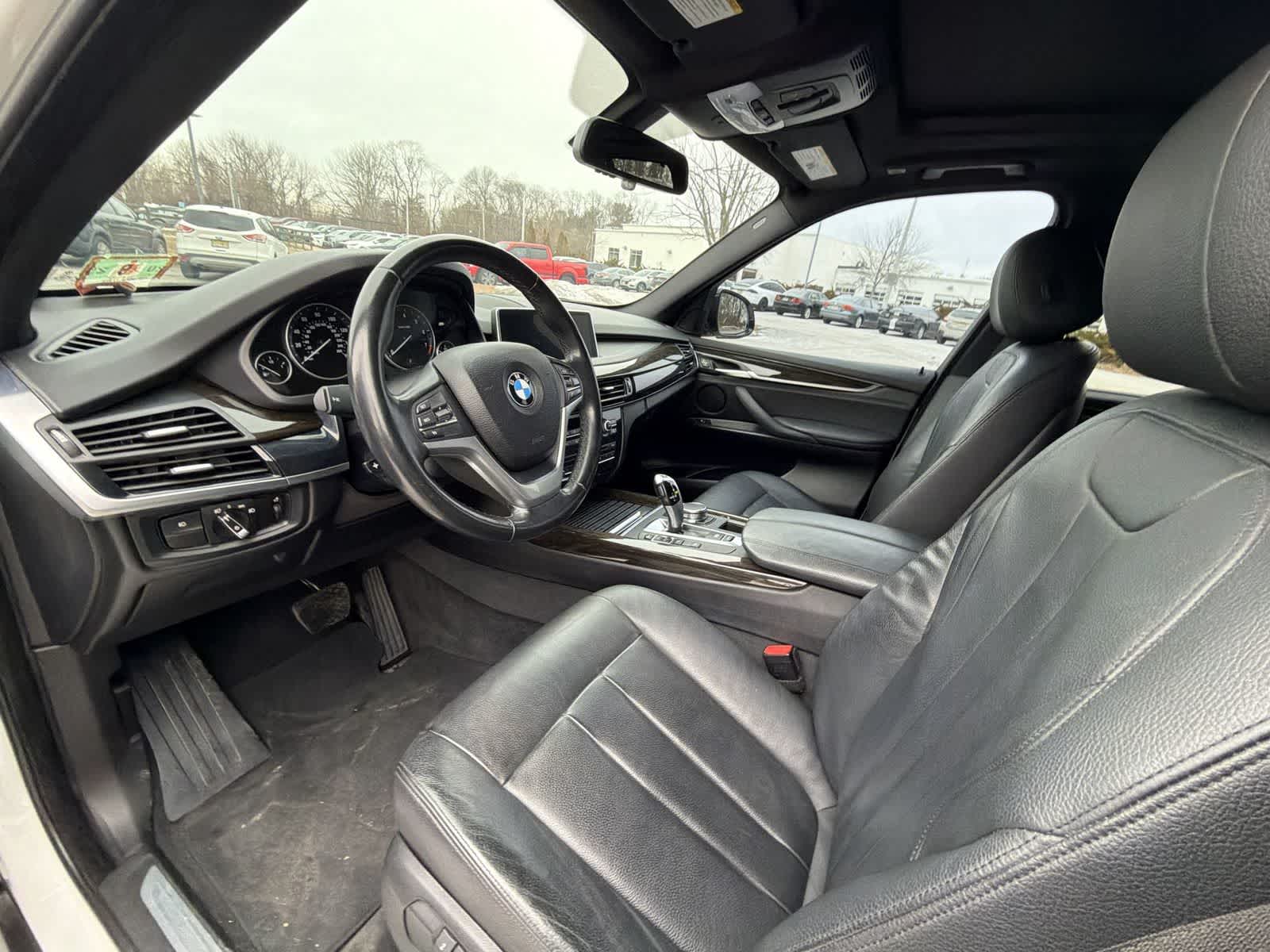 Thumbnail: 2017 BMW X5 - 10