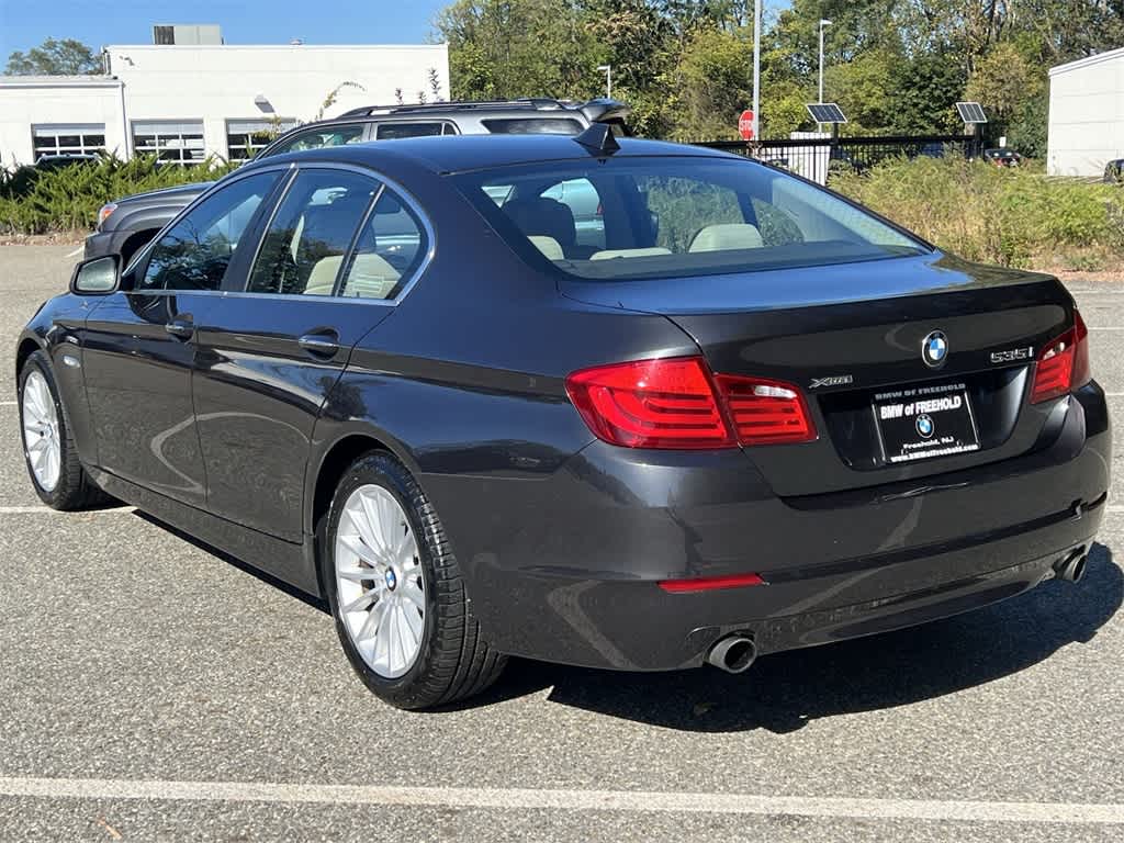 Thumbnail: 2013 BMW 5 Series - 12