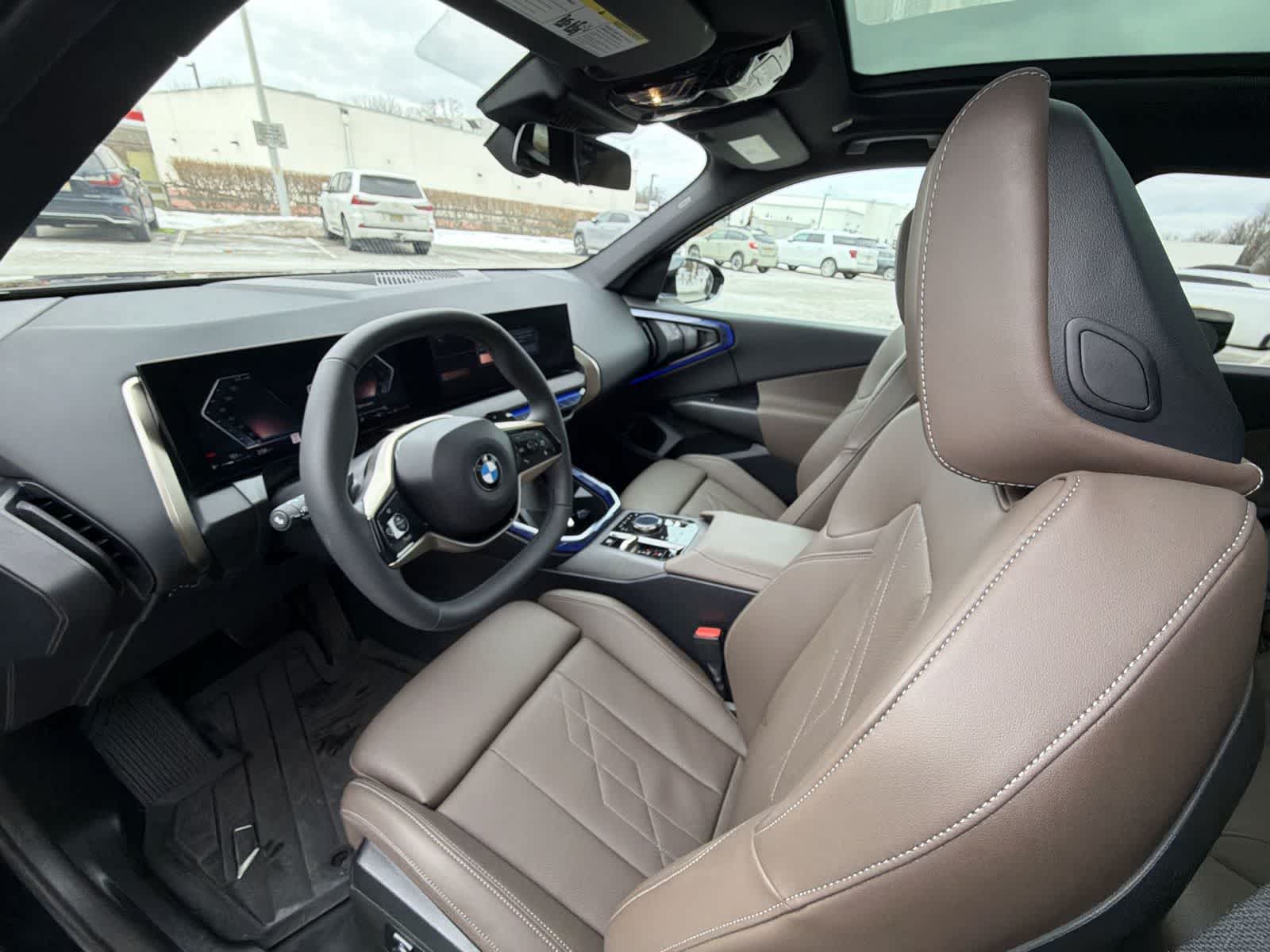 Thumbnail: 2025 BMW X3 - 10