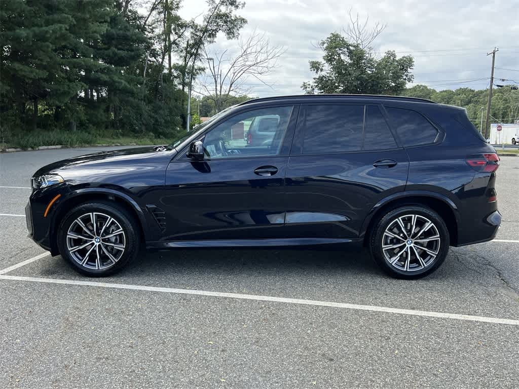 Thumbnail: 2024 BMW X5 - 11