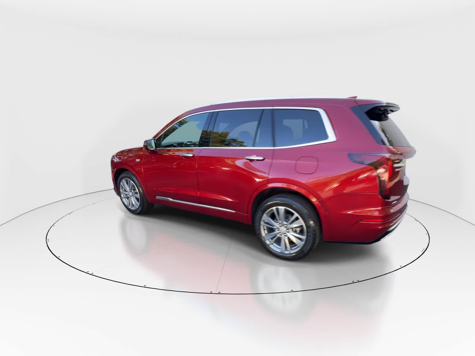 Thumbnail: 2023 Cadillac XT6 - 5