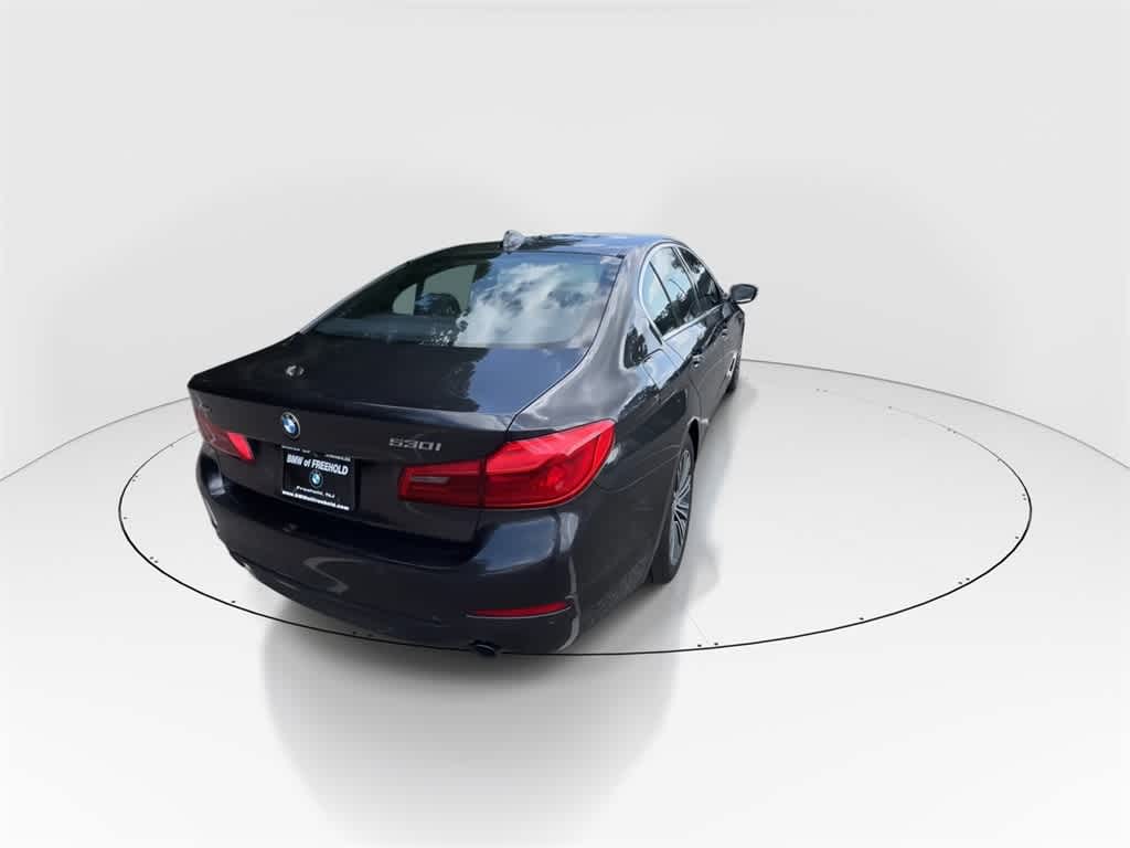 Thumbnail: 2018 BMW 5 Series - 8