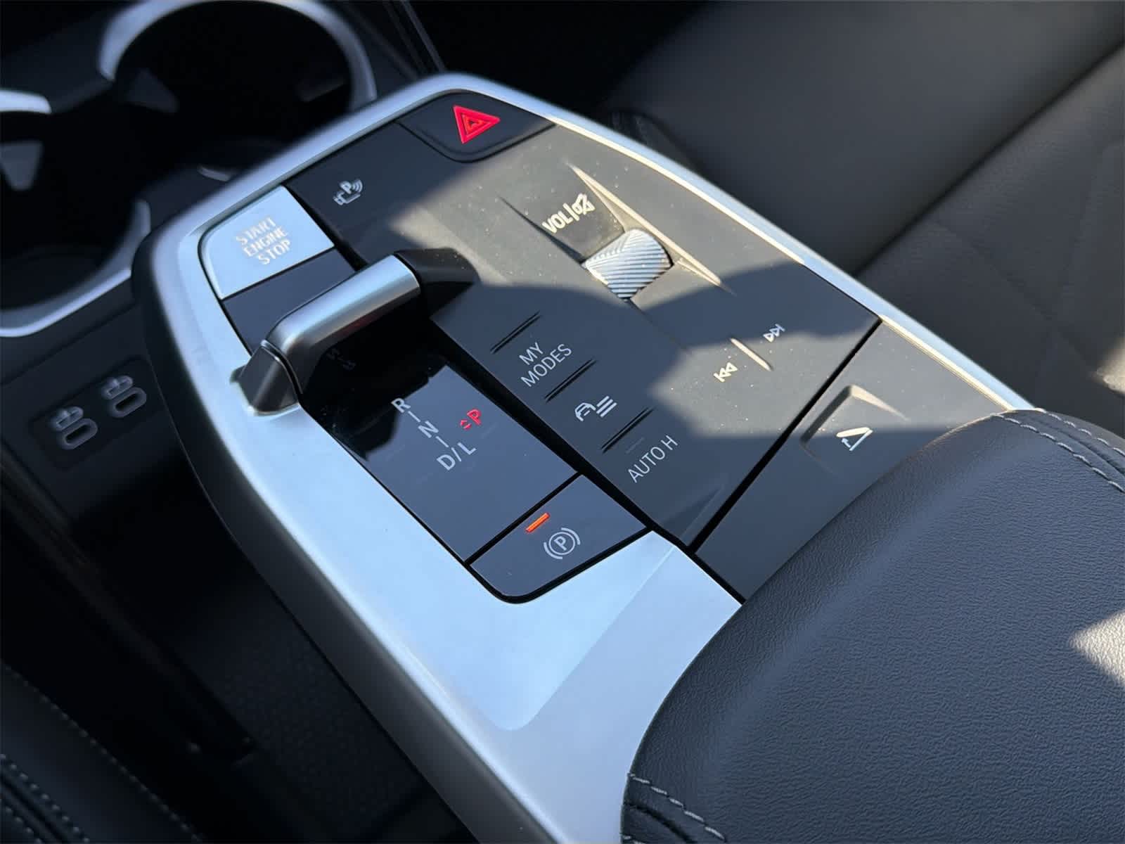 Thumbnail: 2025 BMW X1 - 25