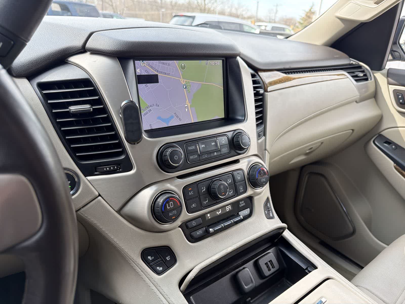 Thumbnail: 2015 GMC Yukon XL - 24