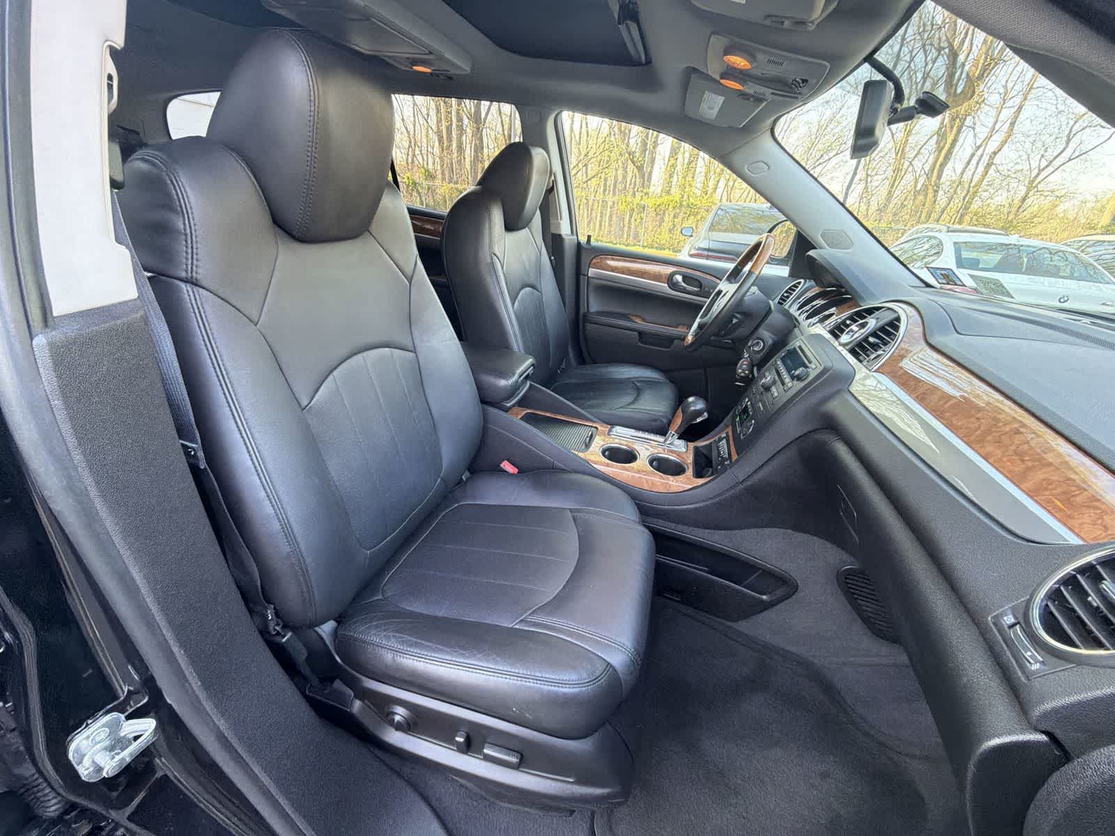 Thumbnail: 2012 Buick Enclave - 22