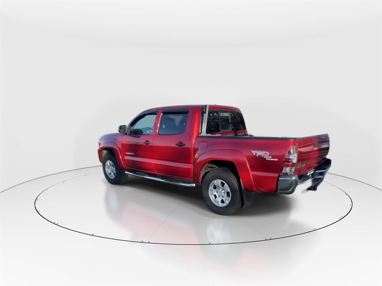 Thumbnail: 2010 Toyota Tacoma - 7