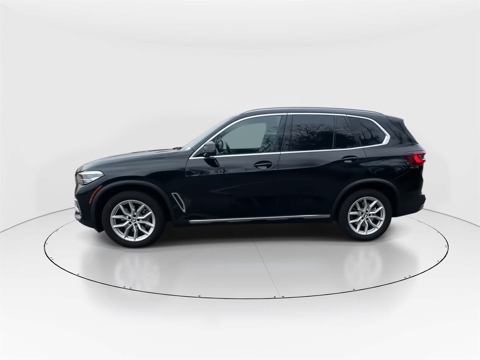 Thumbnail: 2023 BMW X5 - 6