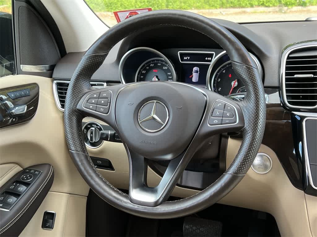 Thumbnail: 2018 Mercedes-Benz GLE - 23