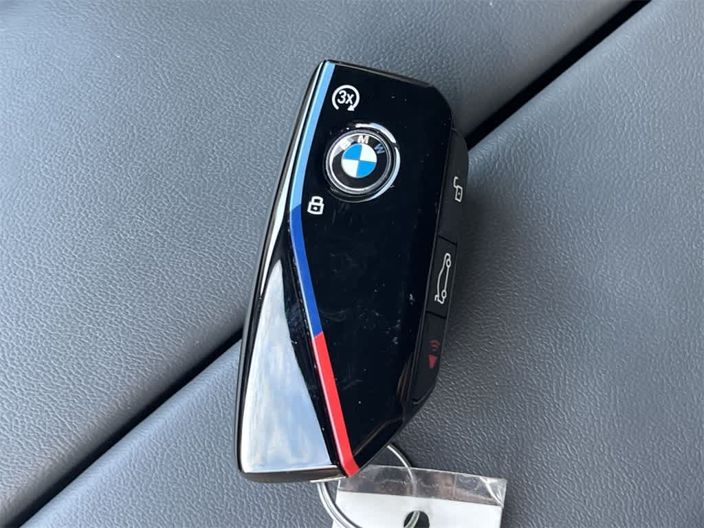 Thumbnail: 2023 BMW X7 - 28