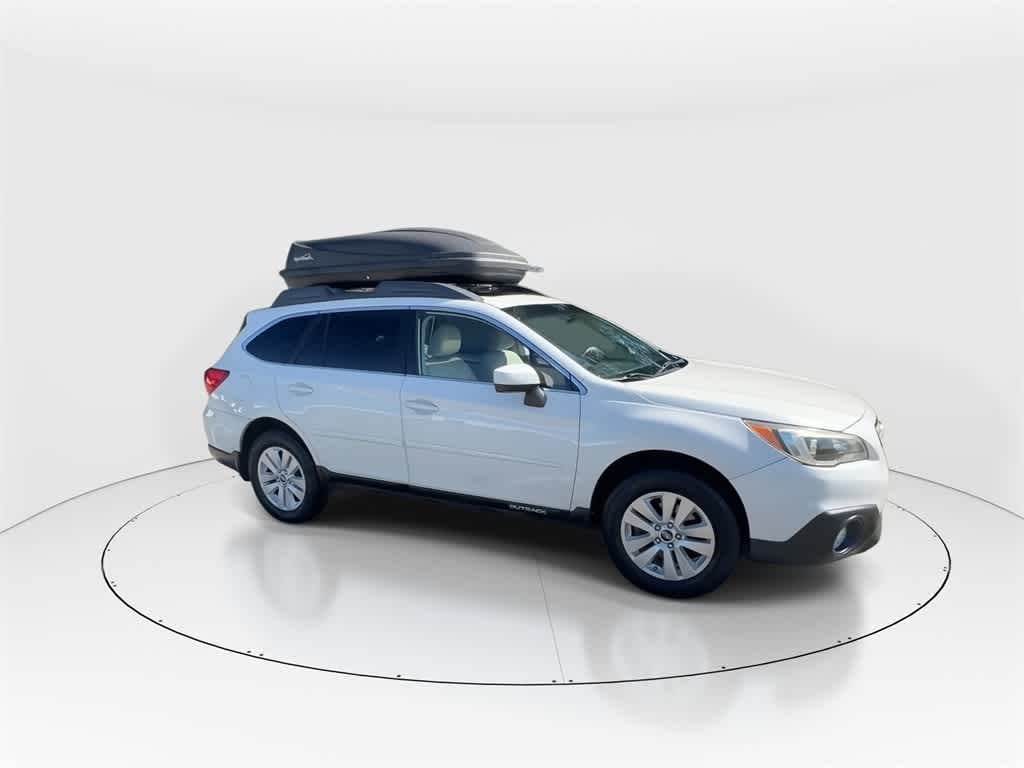 Used 2015 Subaru Outback 2.5i Premium w/ Moonroof/Power Rear Gate SUV