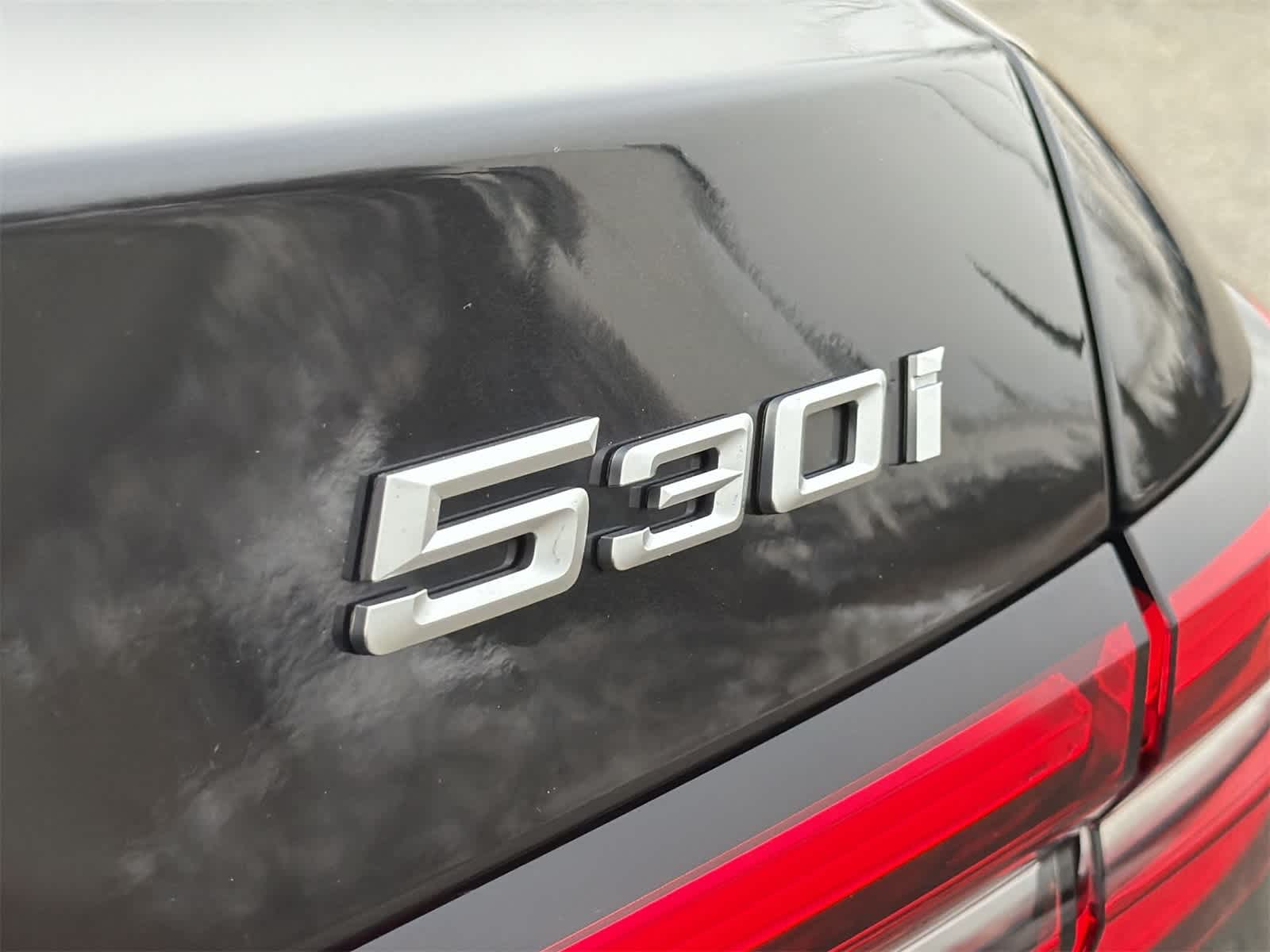 Thumbnail: 2026 BMW 5 Series - 15