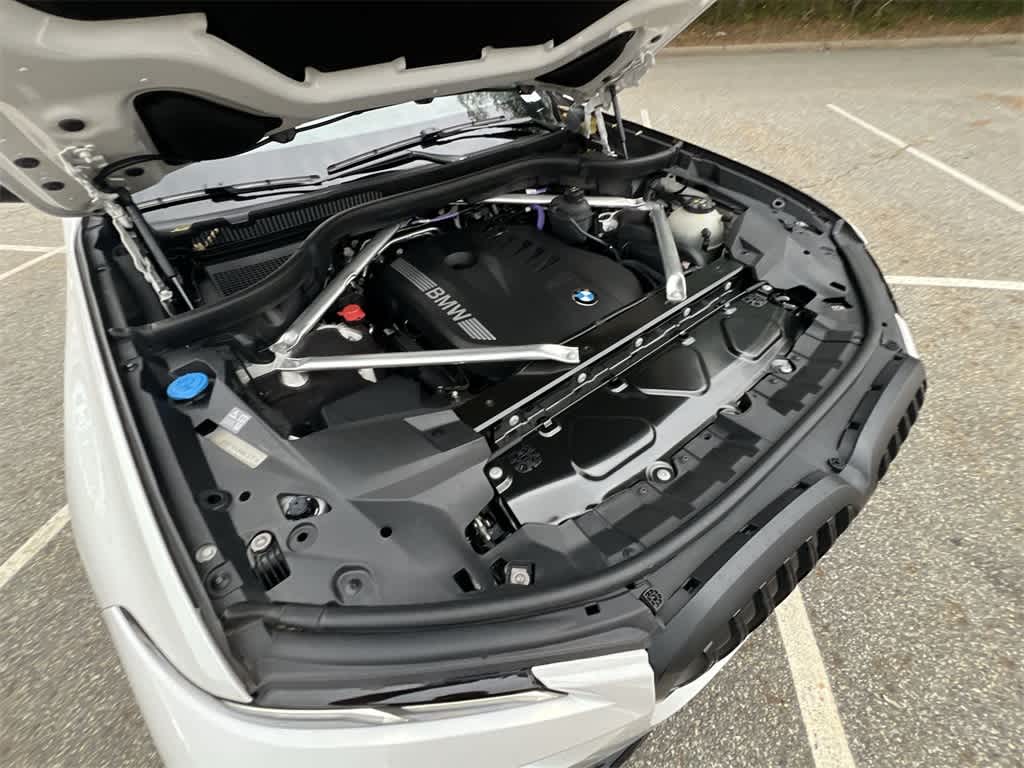 Thumbnail: 2024 BMW X7 - 17