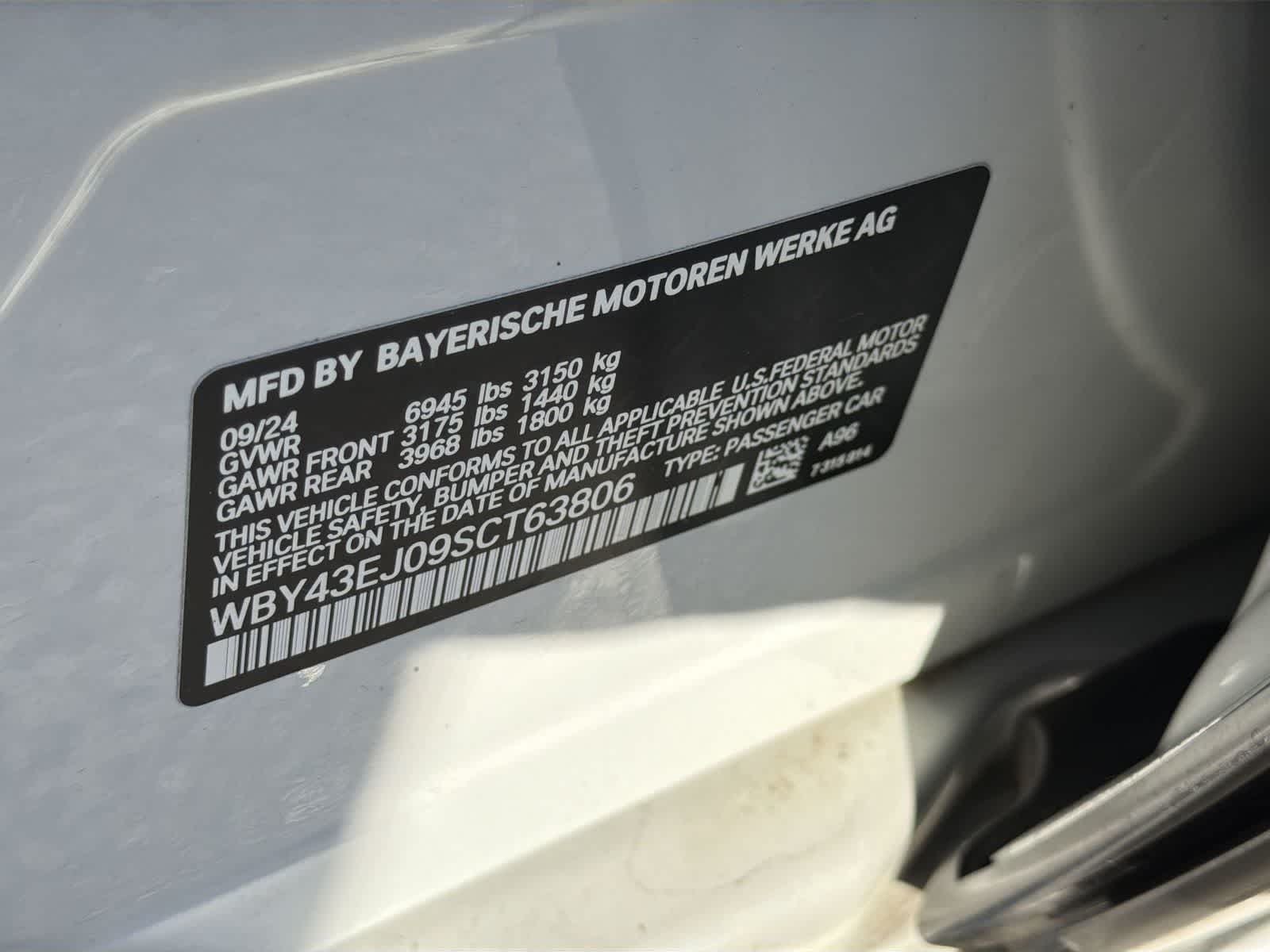 Thumbnail: 2025 BMW i7 - 29