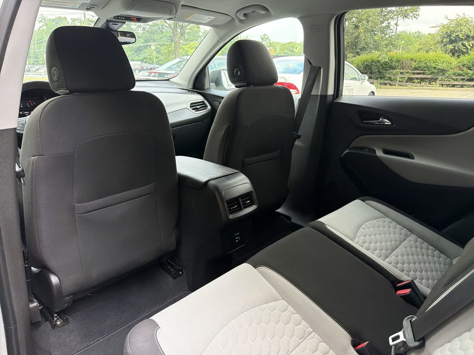 Thumbnail: 2020 Chevrolet Equinox - 20