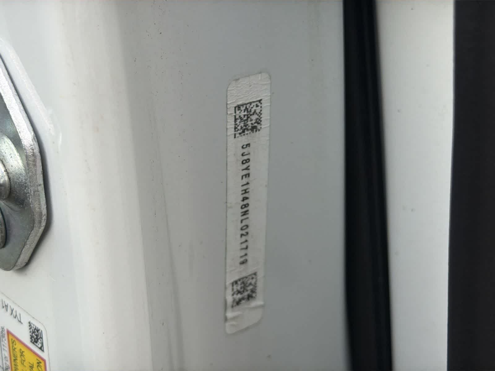 Thumbnail: 2022 Acura MDX - 29