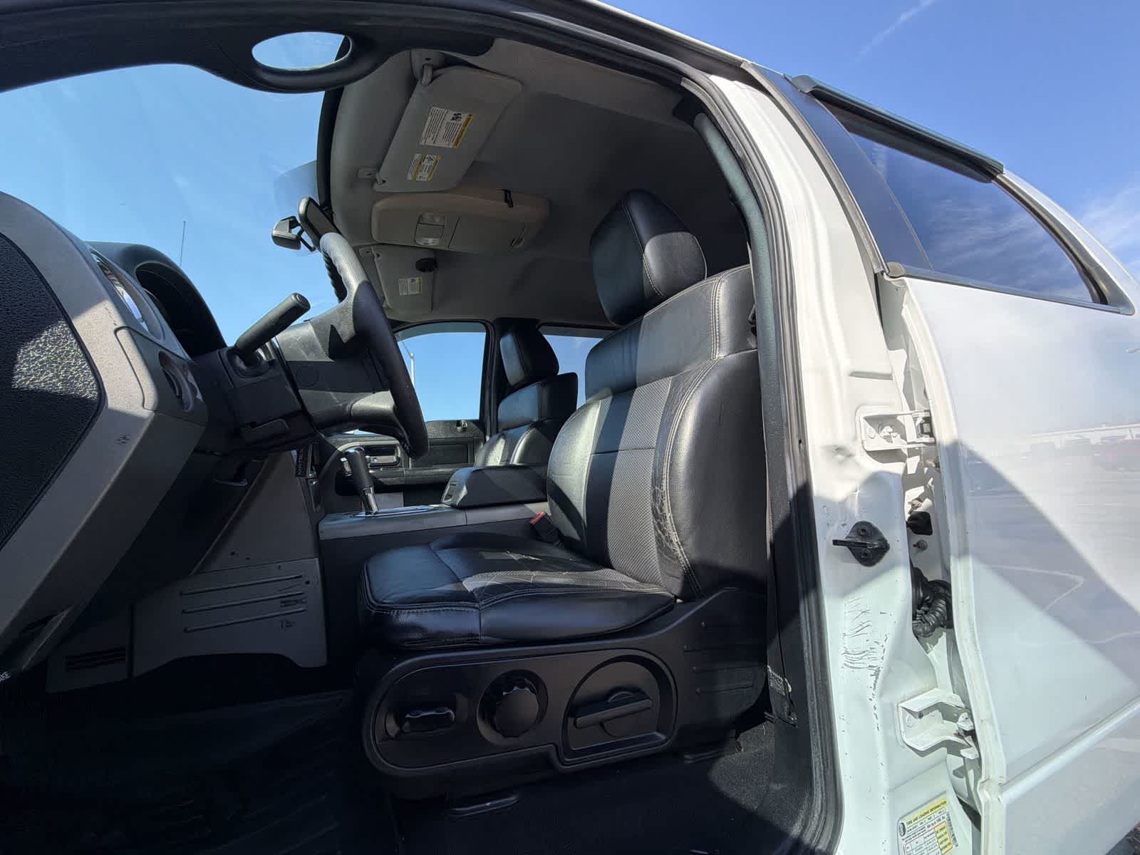 Thumbnail: 2006 Ford Econoline - 19