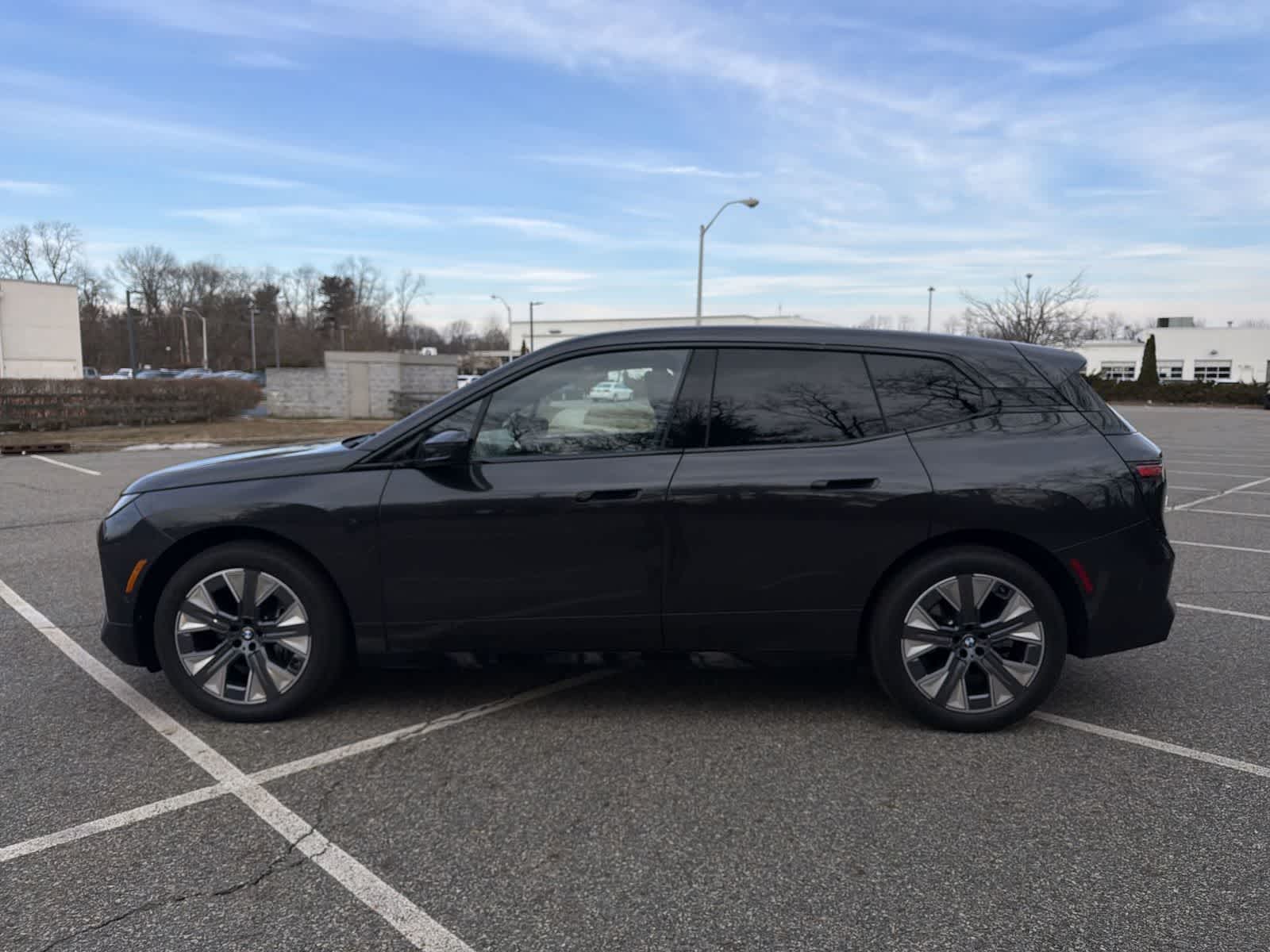 Thumbnail: 2026 BMW iX - 11