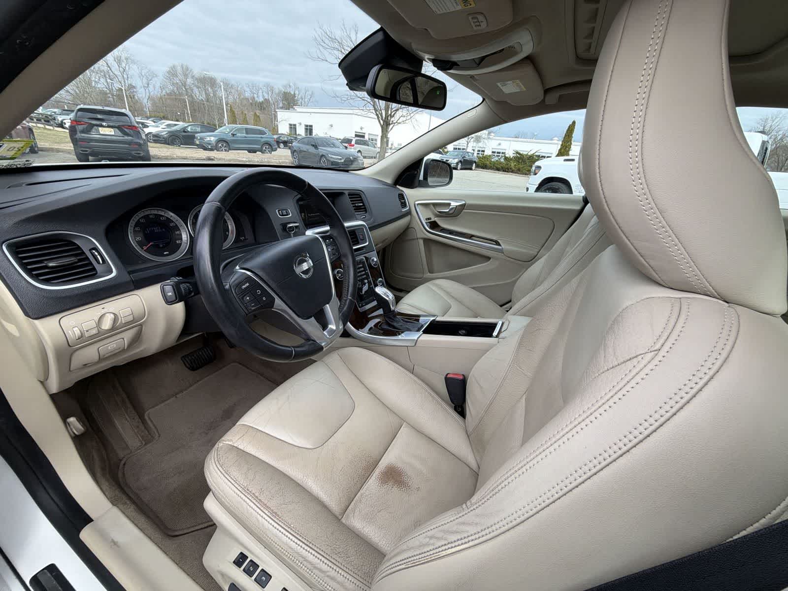 Thumbnail: 2013 Volvo S60 - 10