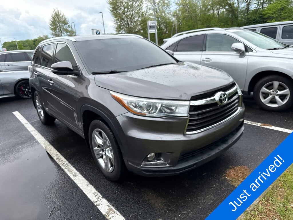 Used 2014 Toyota Highlander Limited V6 SUV