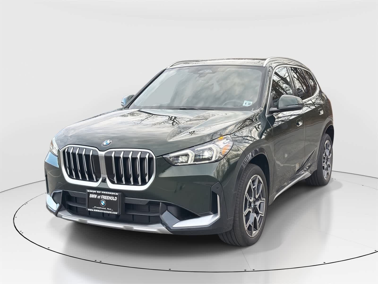 Thumbnail: 2025 BMW X1 - 1