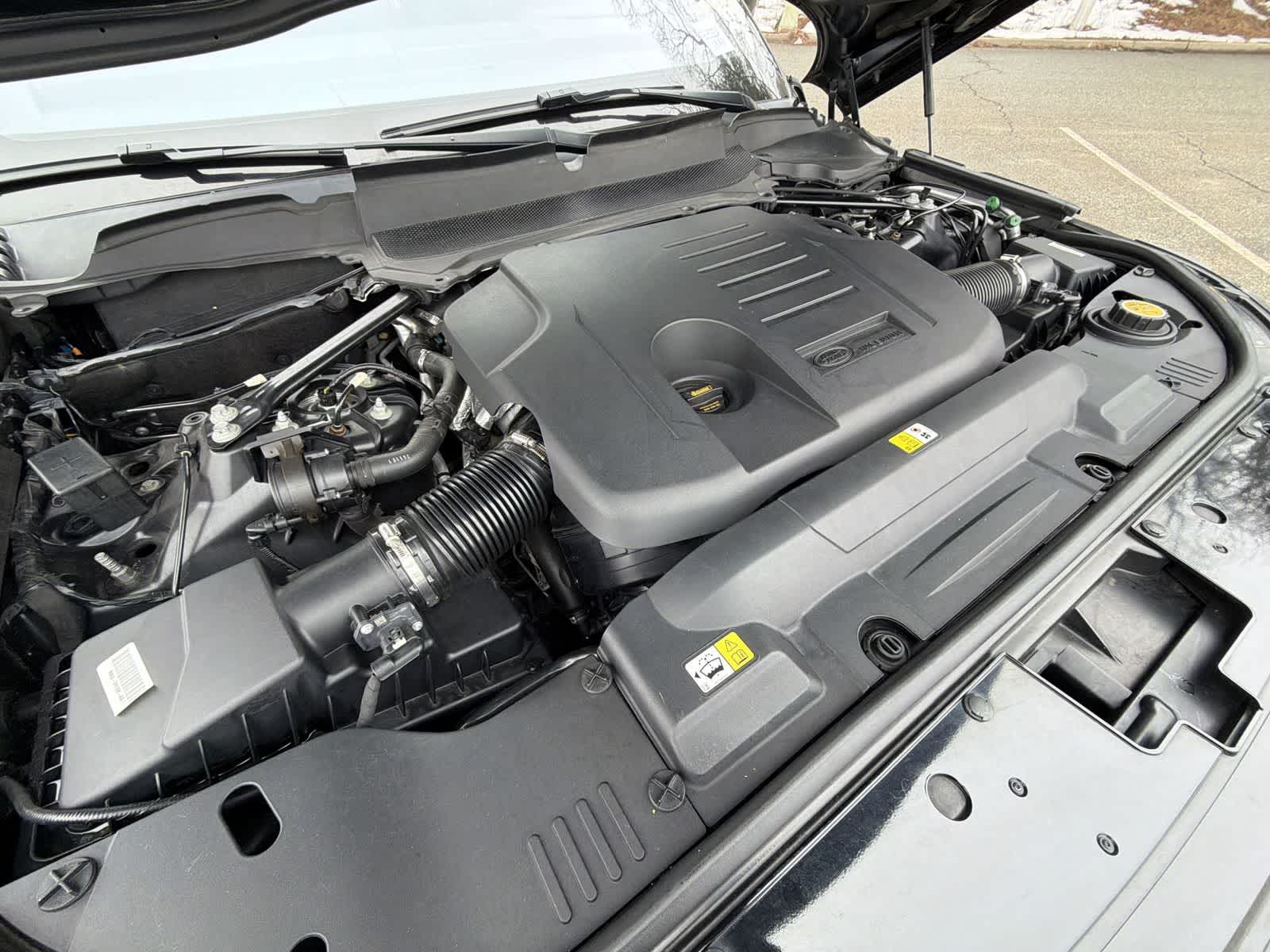 Thumbnail: 2020 Land Rover Range Rover - 17