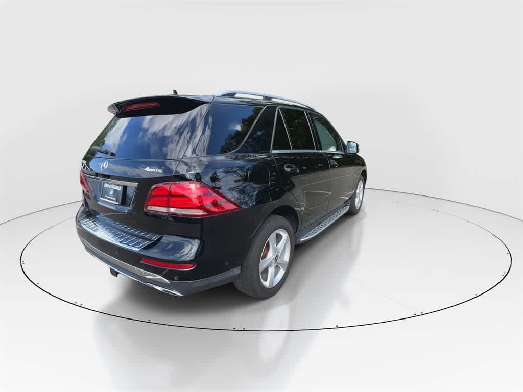 Thumbnail: 2018 Mercedes-Benz GLE - 8