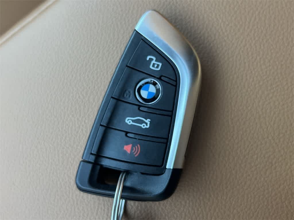 Thumbnail: 2023 BMW i4 - 28