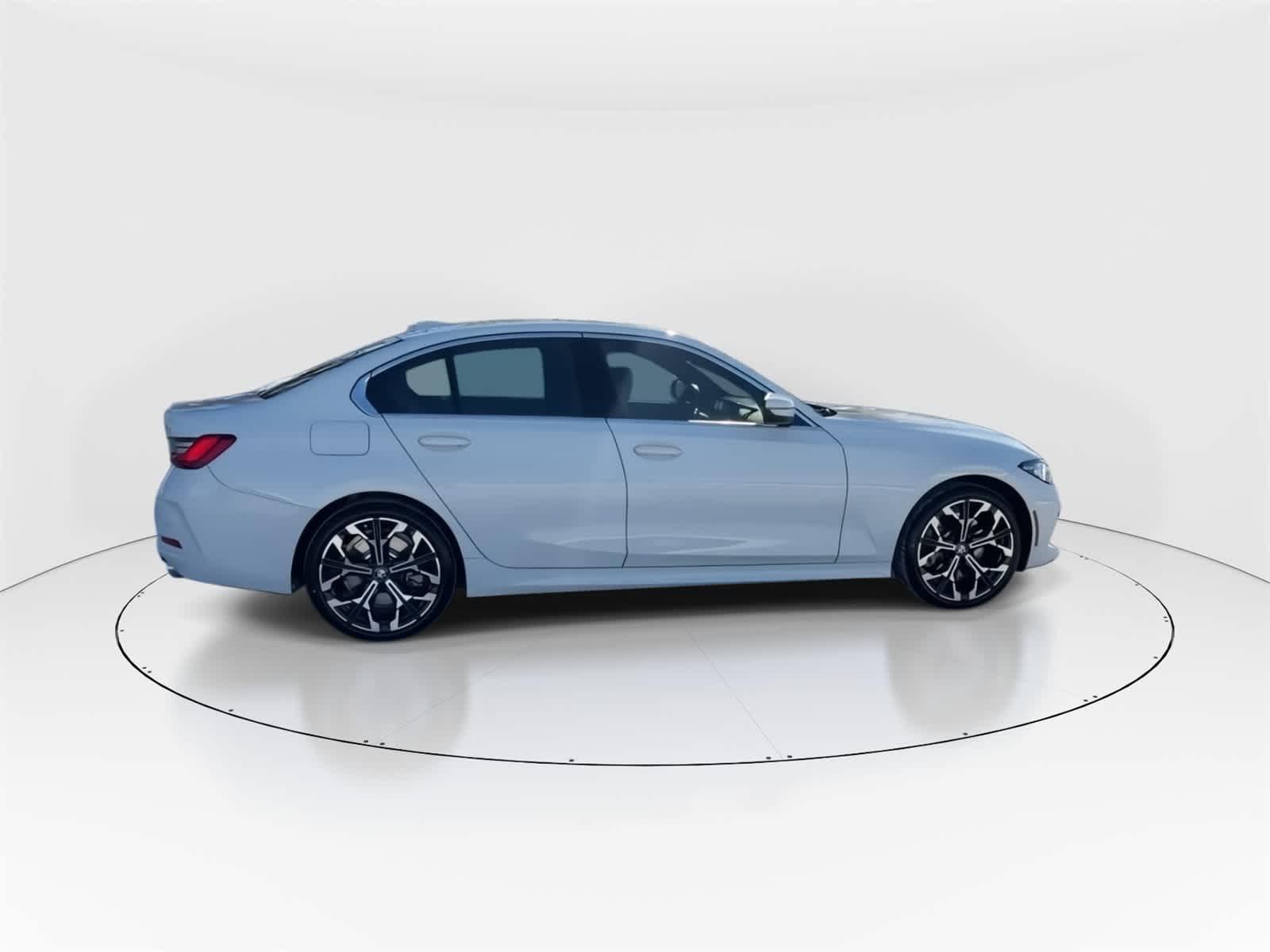 Thumbnail: 2025 BMW 3 Series - 2