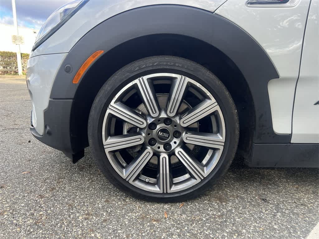 Thumbnail: 2023 MINI Cooper Clubman - 16