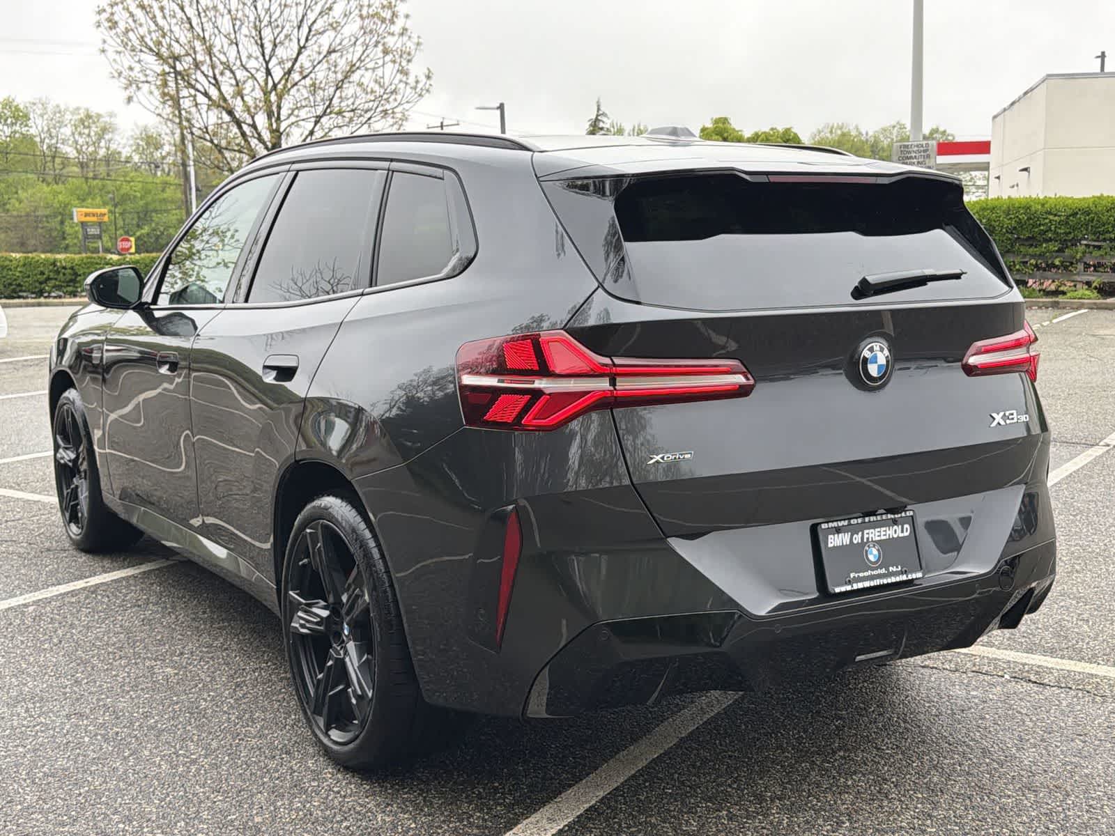 Thumbnail: 2025 BMW X3 - 12