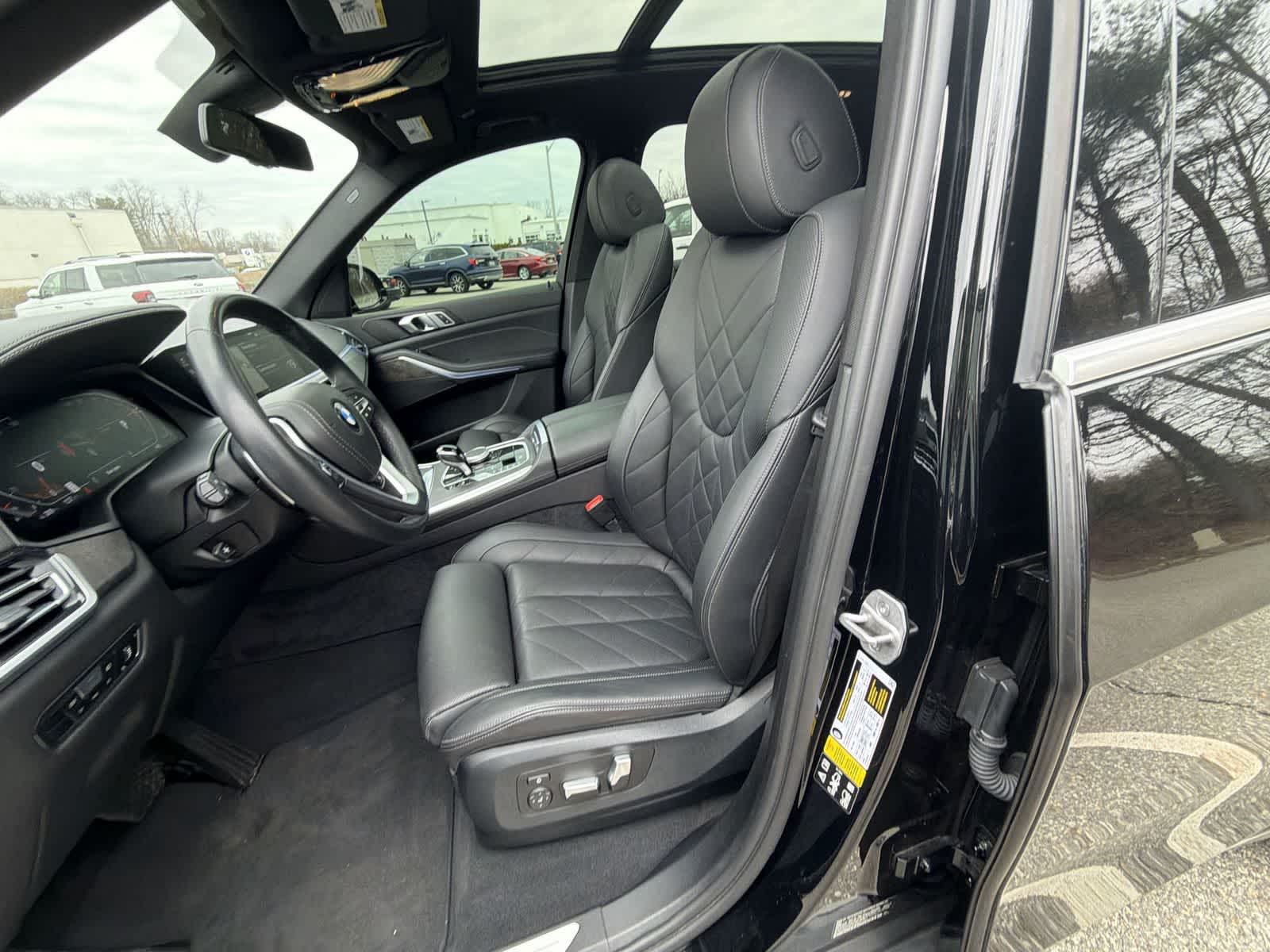 Thumbnail: 2023 BMW X5 - 19