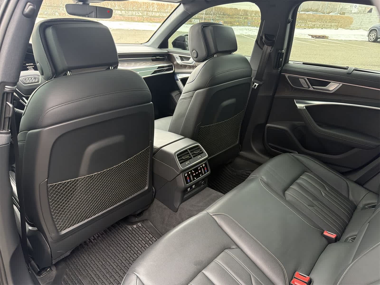 Thumbnail: 2020 Audi S6 - 20