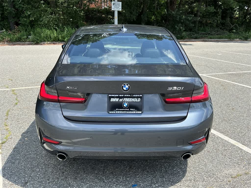 Thumbnail: 2022 BMW 3 Series - 13