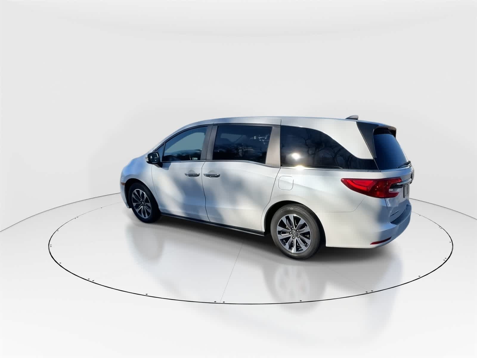 Thumbnail: 2021 Honda Odyssey - 7