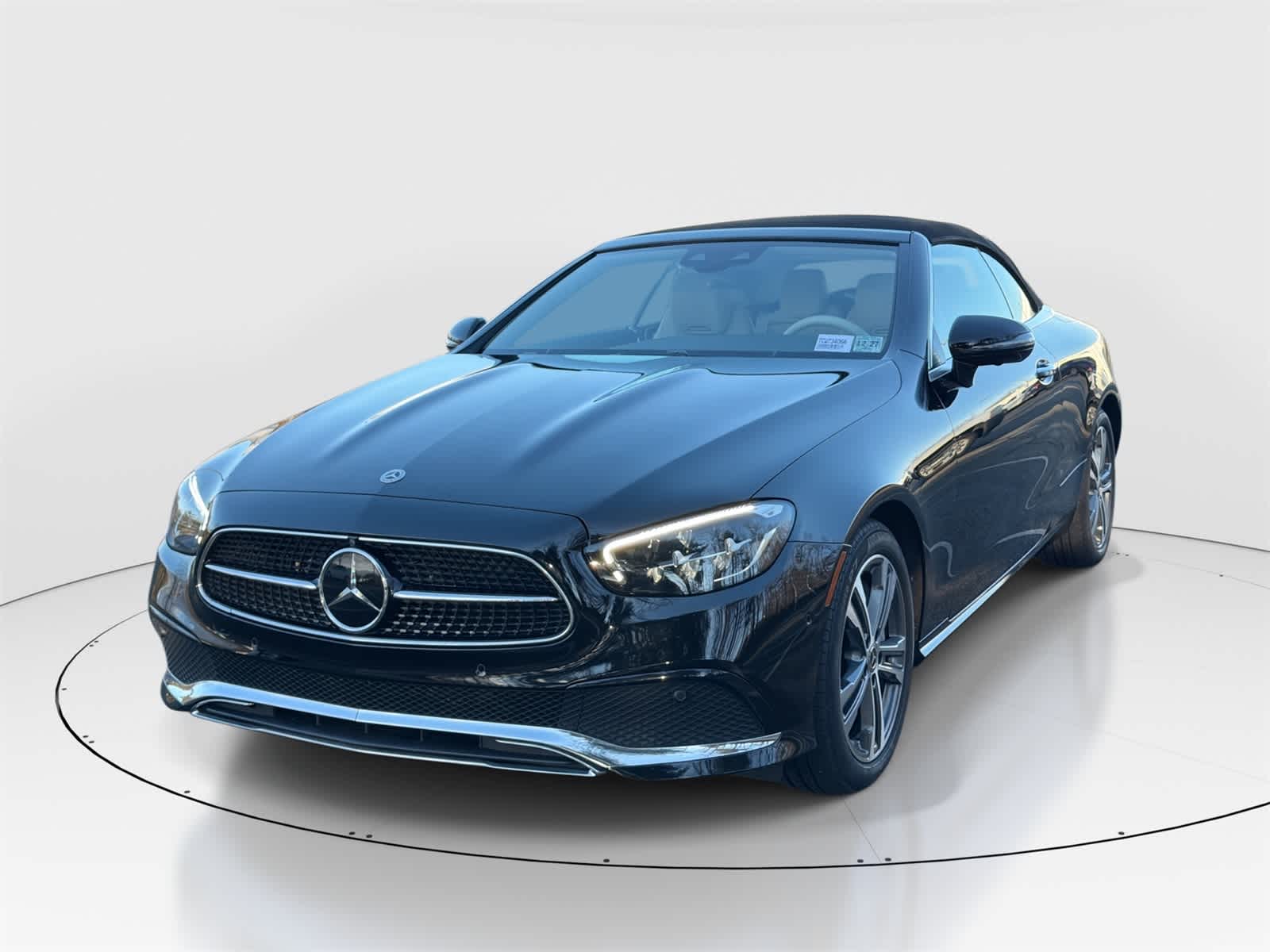 Thumbnail: 2023 Mercedes-Benz E-Class - 1