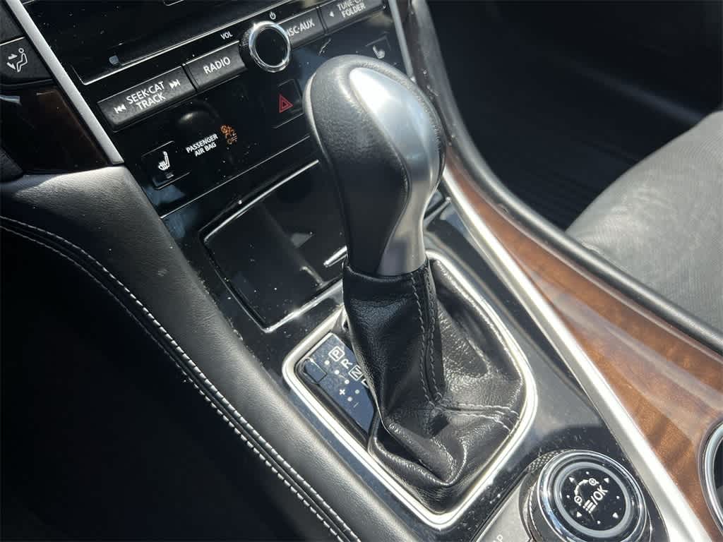 Thumbnail: 2015 INFINITI Q50 - 25
