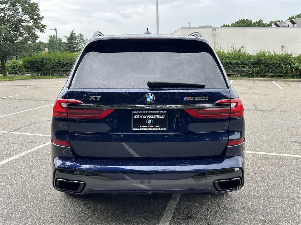 Thumbnail: 2021 BMW X7 - 13